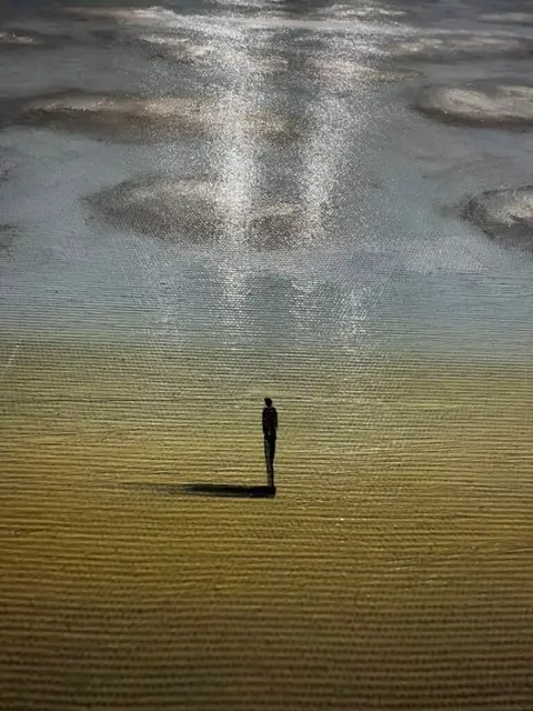 Filip Łoziński (1986) - The one