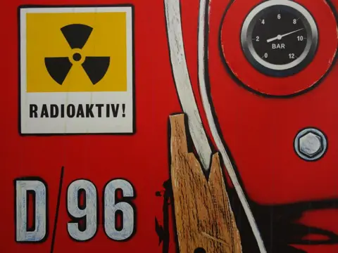 Peter Klasen (1935) - Restricted Area