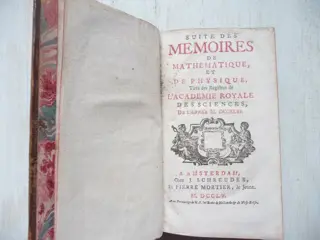 Collectif - Suite des mémoires de mathématique & physique: Observations astronomiques, sur les plantes parasites - 1755