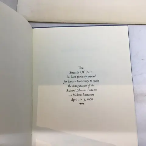 Seamus Heaney - The Sounds of Rain (limited edition of 300 copies in publisher's envelope) - 1988