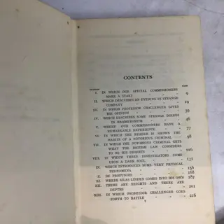 Arthur Conan Doyle - The Land of Mist - 1926