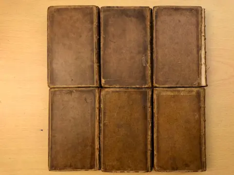Plutarch - Plutarch's Lives Abridged from the Original Greek-6 of 8 Vols Lacking V2 & V8- 54 Leaves of Plate - 1762