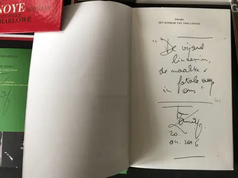 Tom Lanoye - Drie gesigneerde eerste drukken met 7 gesigneerde extra's - 2014/2018