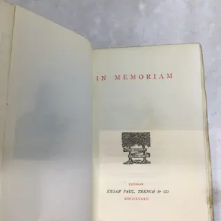 Vellum bindings; Alfred Tennyson; Sir Joshua Reynolds; Thomas Carlyle - In Memoriam; The discourses of Sir Joshua Reynolds; Sartor Resartus - 1882/1889