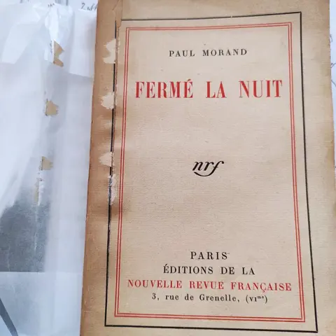 Signé; Paul Morand - Fermé la nuit - 1923