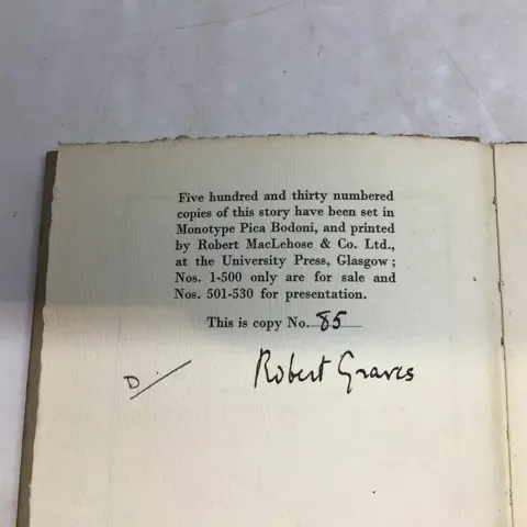 Robert Graves - The Shout (Limited edition no 85, signed by Robert Graves) - 1929