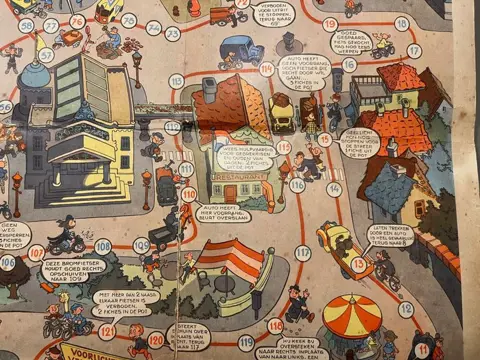 Bommel en Tom Poes - Heer Bommel en Tom Poes Veilig verkeer artikelen en Plaatjes album - zie beschrijving