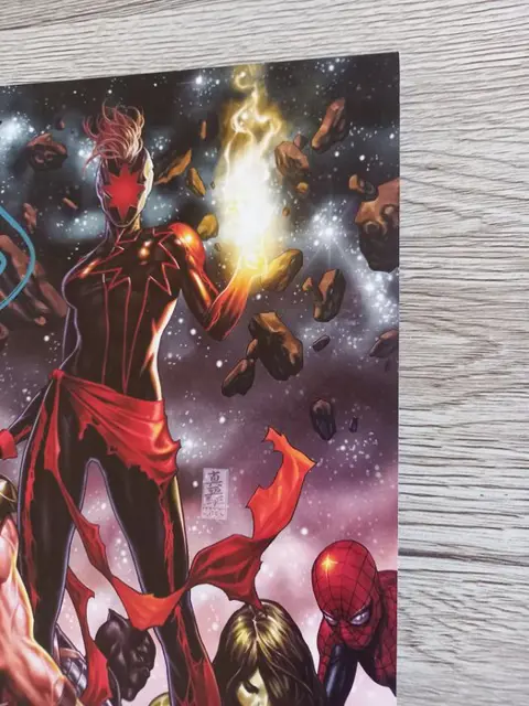 Captain Marvel #12 RATIO 1:100 Key Issue : "1st Cameo App Vox Supreme" - Signed by artist Mark Brooks!! With COA !! MOVIE SOON ....