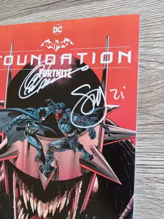 Batman/Fortnite: Foundation #1 SOLD OUT ! - Signed By creators Scott Snyder and Greg Capullo !!With COA !! (2021)
