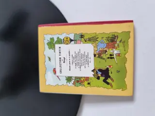 Tintin - Statuette Moulinsart 46964 - Tintin tenant les albums - (2012)