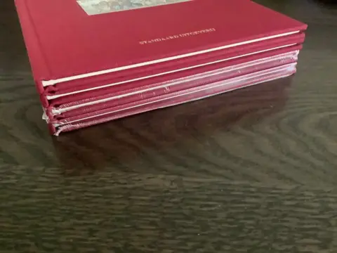 Suske en Wiske - 268, 269, 290A en 308A - VKR reeks Luxe - De Koeiencommissie, De stugge Stuyvesant, De Blikken Blutser en De Gamegoeroe - Hardcover - Eerste druk
