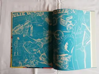 Julie Wood T2 - Défends-toi Julie + 3x dédicace - C - Eerste druk - (1976)