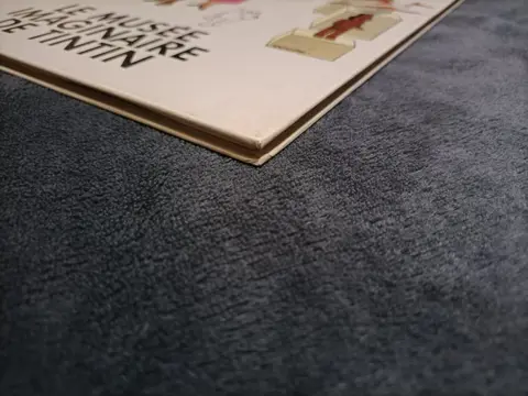 Tintin - Le Musée imaginaire de Tintin + cello - C - (1979)