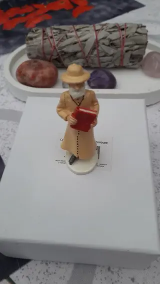 Tintin - Figurine Moulinsart 46510 - Carte de vœux 1972 - Père missionnaire - (2018)