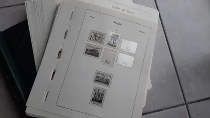Accessoires - Leuchtturm Albumbladen België 1960-2000 ( Binder + losse bladen)