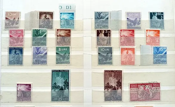 Italië 1945/1961 - Republic, very advanced collection of the period with airmail and services