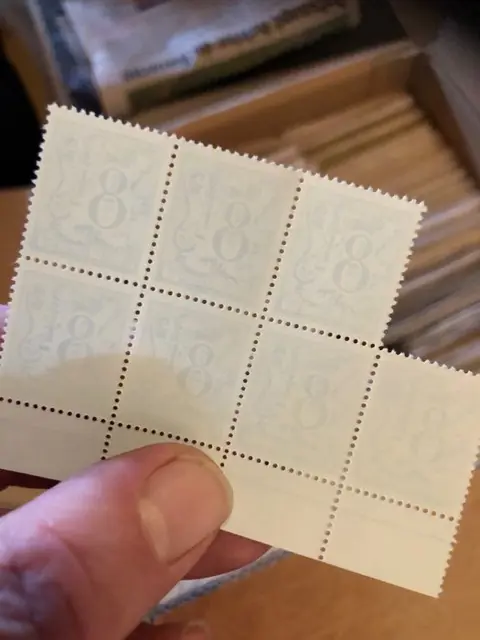 België - Frankeergeldige postzegels waarde 1092 euro