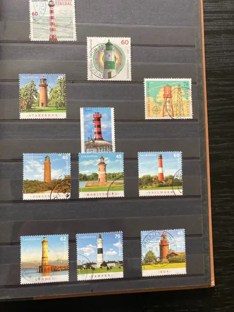 Wereld - 3 StockboekenVuurtorens , Vissen en Postzegelboekjes