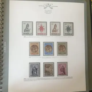 Vaticaanstad - Collection of stamps on GBE album, Vaticano mint 1963-78 Paul VI + San Marino mint, FDC 2002-20