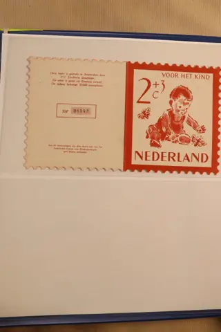 Nederland 1949/1960 - Collectie kinderbedankkaarten type "scholenactie" in Lindner Falzlos T-type album