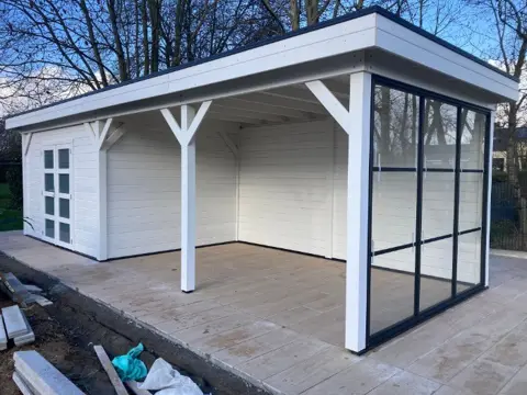 Tuinhuis-Blokhut Bosuil 300 x 300cm + Luifel 300cm