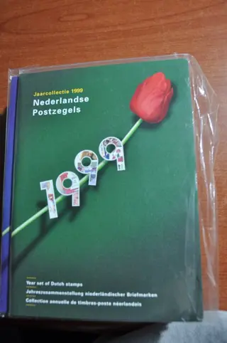 Nederland 1982/2001 - Partij 27 jaarsets