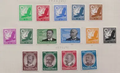 Duitse Rijk 1933/1934 - Neat unused batch with i.a. “Wagner” and “Flugpost” (Airmail) on two sheets