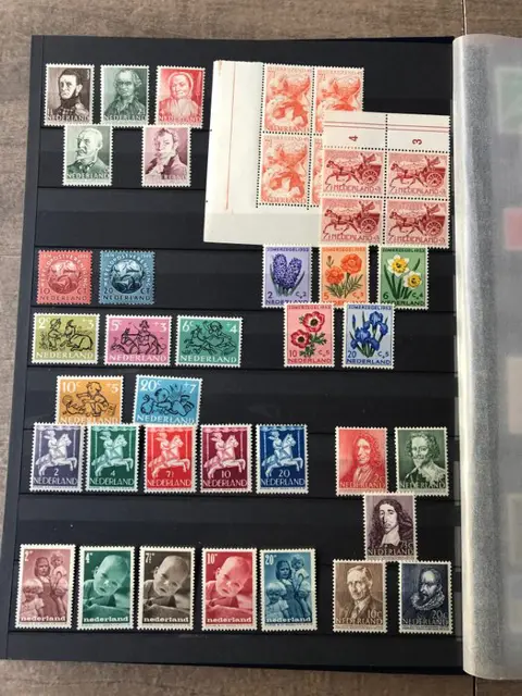 Nederland 1933/2004 - in Davo Nero F album met o.a. Zomer '50, Kerken in oorlogstijd e.d.