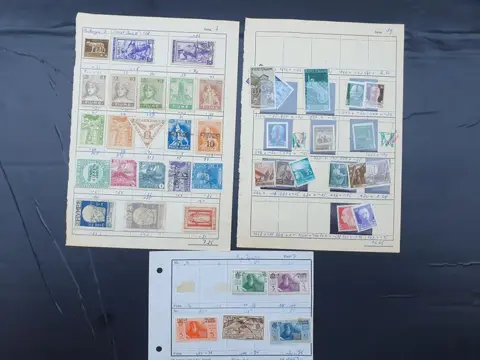 Italië - Compilation of stamps in albums and envelopes - Michel