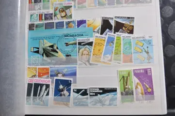Wereld Thematisch - Partij in diverse stockboeken en zakjes