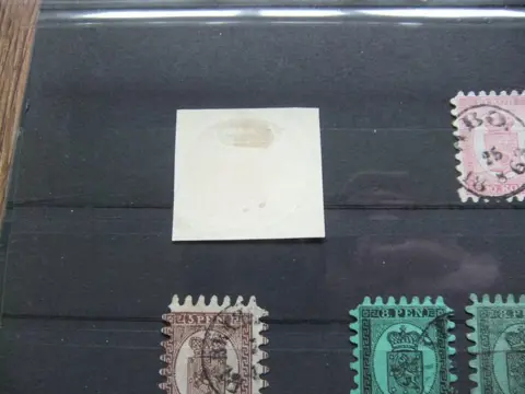 Finland 1856/1901 - Goede klassieke collectie op stockkaarten