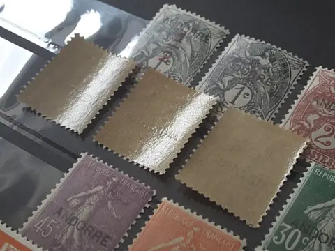 Andorra 1931 - Overprinted stamps of France from 1900-1927, ‘Blanc’ type series and complete ‘Sower’ type - Yvert 1 à 18