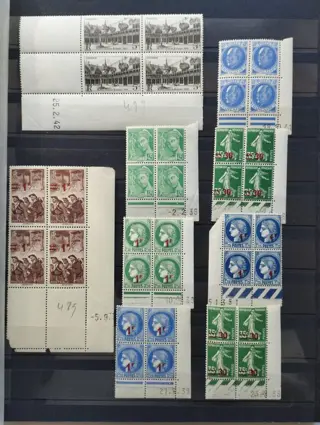 Frankrijk - Very nice varied lot in album - mint