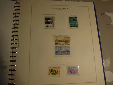 San Marino 1973/1995 - Complete collection on 82 Marini leaves mounted on Marini album with slipcase