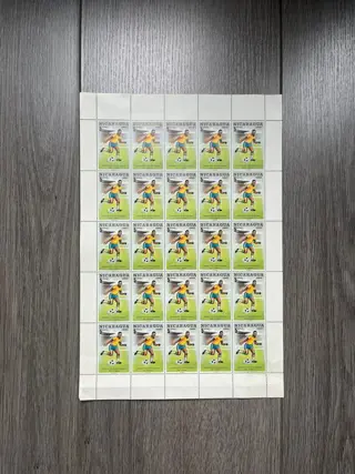 Nicaragua 1970 - Zeer zeldzaam en exclusief fel, zeer goede staat, Pelé 1970 - Limited Edition Pelé postzegels - compleet fel ongebruikt
