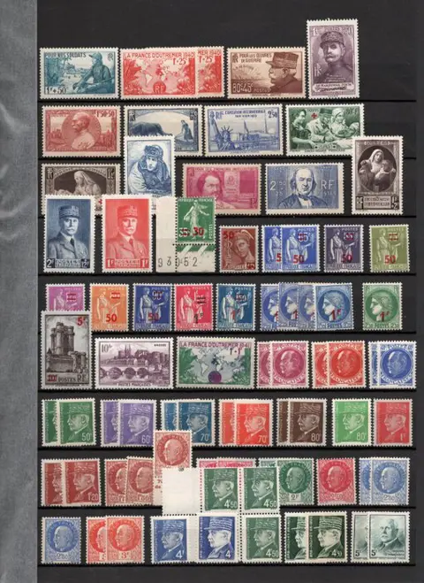 Frankrijk 1850/1964 - Important lot of stamps in binder, mainly mint**, some mint*. High quote. Beautiful quality - Yvert