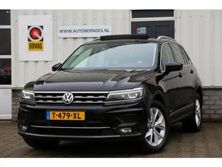 Volkswagen Tiguan 2.0 TSI 220PK 4Motion Highline*Perfect Onderh.*Panodak/ACC/Sfeer/Digi.klokken/Stoe