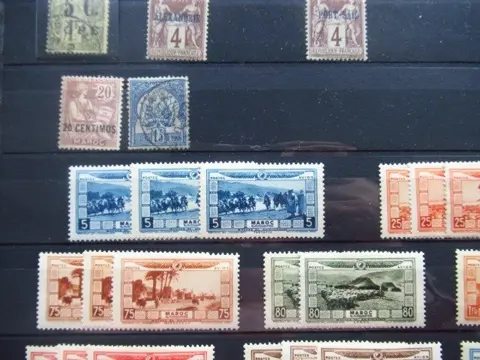 Franse kolonie - Advanced collection of stamps.