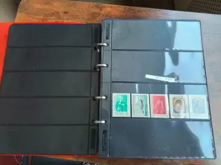 Wereld - Mooie verzameling motief klederdracht.