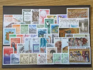 Andorra 1981/1999 - 19 complete years of standard use and tax stamps - Yvert 291 à 524 sans les timbres non émis, et Taxe 53 à 62