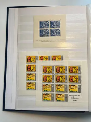 Nederland 1942/2016 - Ongeveer 660 velletjes en blokjes