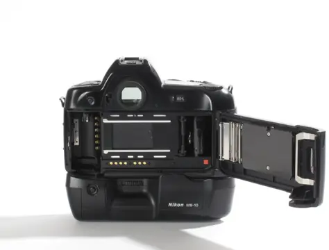 Nikon Nikon F90X + MB10