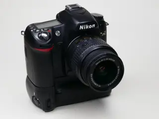Nikon D80 + AF-S 18-55/3.5-5.6G II VR + MB-D80 Battery Grip #TOP DSLR #PRO #JUST 7498 CLICKS!
