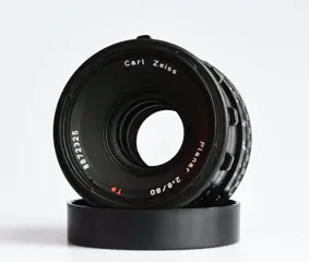 Hasselblad Carl Zeiss Planar 2,8 80mm CFE Red T*