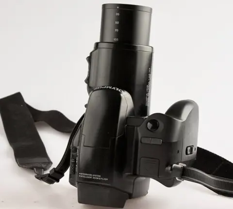 Olympus IS-1000 "Super-Kit"