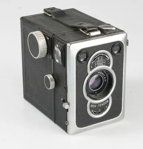 Zeiss Ikon - Box Tengor + Erabox