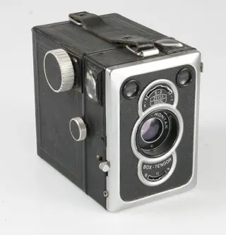 Zeiss Ikon - Box Tengor + Erabox
