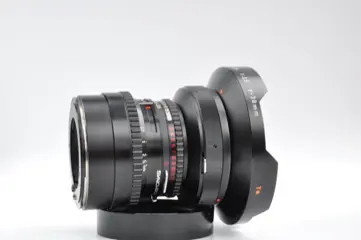 Hasselblad, Carl Zeiss F Distagon 30mm f/3.5 RED T* **GOED LEZEN**