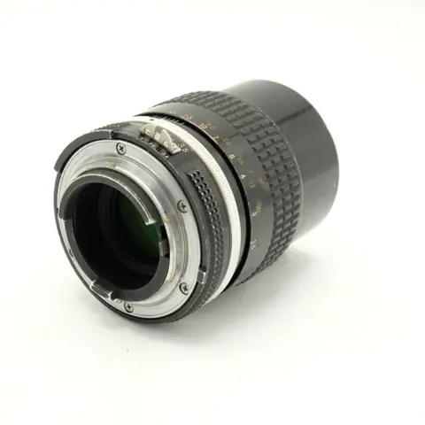 Nikon Ai Nikkor 135mm F3.5 (6758)