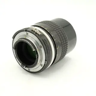 Nikon Ai Nikkor 135mm F3.5 (6758)